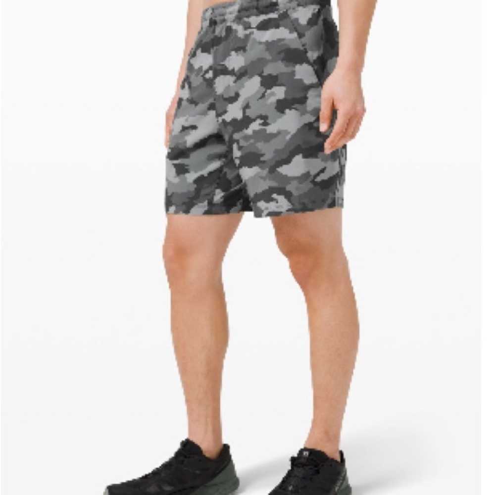 Men's Gray Camo Lululemon Pacebreaker Shorts